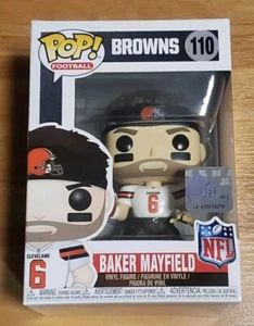 Baker Mayfield #110 - Cleveland Browns - Funko Pop! NFL en Pop Protector - Imagen 1 de 2