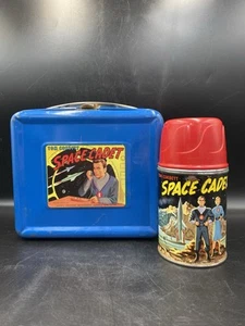 1953 Tom Corbett Space Cadet Aladdin Metall Brotdose und Thermoskanne - Bild 1 von 15