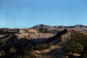 Tren SP SOUTH PACIFIC EN CAJON PASS 1976 Kodachrome Train Slide - Imagen 1 de 1