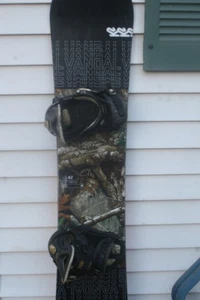 K2 Vandal Snowboard 142 cm with Ride Medium Bindings - Picture 1 of 7