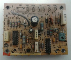 621-110   621-83-4C Defrost Control Board   (4661) F3 CP - Picture 1 of 4