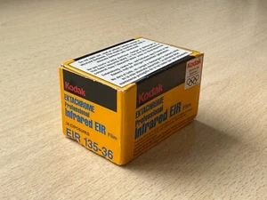 1x Kodak Ektachrome Infrarot EIR IR Farb-Diafilm 35mm (Frozen Exp 11/2007) - Bild 1 von 10