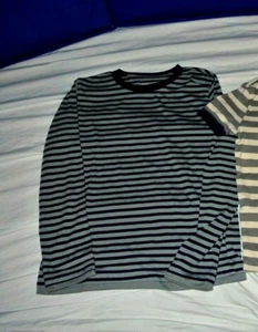 Gap Kids sleep Long sleeve tee yard-dyed striped top size 10- EUC - Picture 1 of 5