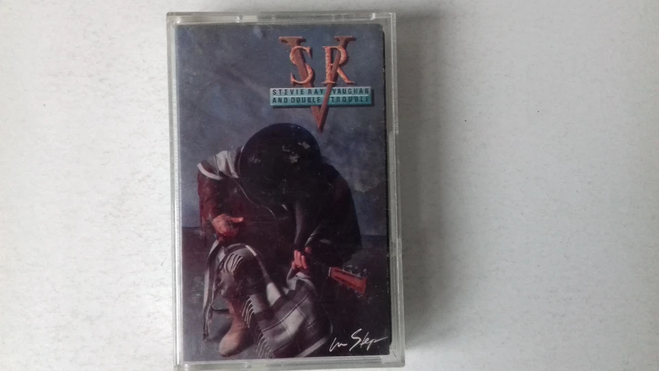 STEVIE RAY VAUGHAN     IN STEP   CASSETTE TAPE - Image 1 of 4