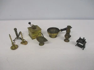 8 PCS VTG HOLLAND BRASS DOLLHOUSE MINIATURE COFFEE GRINDER POT LANTERN & MORE - Picture 1 of 11