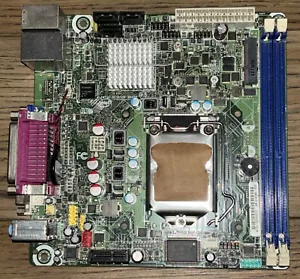 Intel DH61DL Classic Series, LGA 1155/Socket H2 Motherboard (DH61DLB3) - Picture 1 of 5