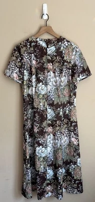 Dress Vintage 70s Handmade Day House Brown Floral Print Poly Womens Size XL - Image 1 of 4