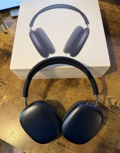 AirPods Max Midnight Color Model A3184 in perfect shape! - Picture 1 of 6