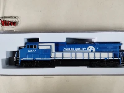 New Gold Series Atlas N Dash 8-40CW Conrail #6277 LokSound and ESU DCC 40004227 - Image 1 of 4