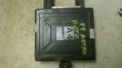 Módulo de control ECM del motor compatible con Chevrolet Geo Metro 89-91 33920-60B81 3392060B81 Foto 1 de 4