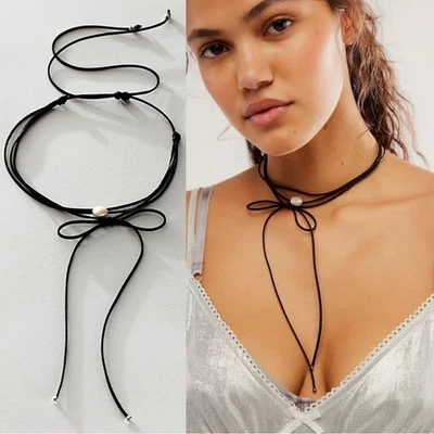 Collar Gargantilla Free People Coquette Perla y Arco Azul Jugo de Uva en Negro Nuevo con Etiquetas Foto 1 de 4