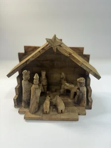 Olive Wood Nativity Scene Manger Christmas Decor Hand Carved in Israel - Picture 1 of 7