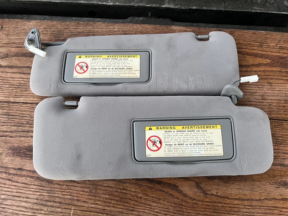 1998-07 原始设备制造商雷克萨斯 Lx470 陆地巡洋舰左侧遮阳板灰色 2 件套 — 第 1/3 张图片