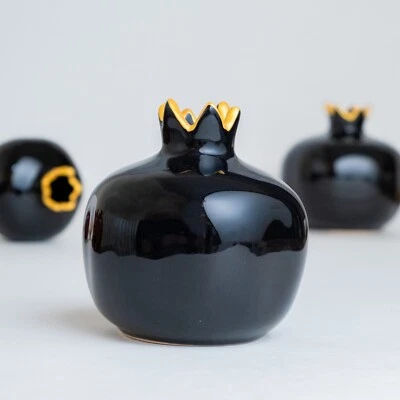 Jarrón de cerámica hecho a mano, jarrón decorativo de granada, soporte para incienso, oro negro Foto 1 de 4