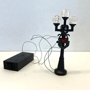 Dickens Collectibles Victoria Lampenmast mit 3 Lichtern Weihnachtsdorf Batterien NICHT - Bild 1 von 10