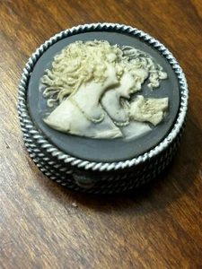 Vintage Rare style Cameo Estee Lauder Youth Dew Solid Perfume Compact - Picture 1 of 4