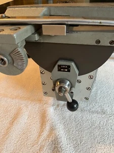 VINTEN 3716 Pan and Tilt Camera Mount Head w mounting plate & pan bars, wingnut - Picture 1 of 7