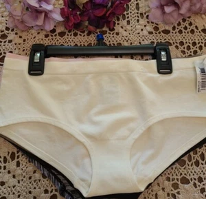 L/7 MAE 5 Pair Sport Seamless Comfort HIPSTERS ~ NWT ~ Fast 1 Day Shipping - Picture 1 of 14