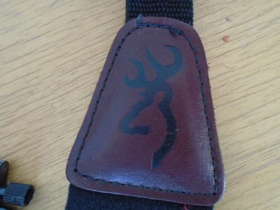 棕色氯丁橡胶黑色大游戏步枪吊索带金属转环 — 第 1/4 张图片