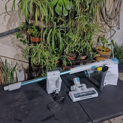 Aspiradora con varilla inalámbrica Kenmore Csv GoXl Foto 1 de 4