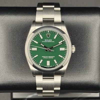 Rolex Oyster Perpetual 126000 Pulsera Oyster de Plata con Bisel de Plata Foto 1 de 4