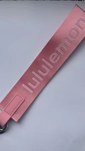NEW Lululemon Never Lost MINT BREEZE RACER PINK 12" Keychain - Bild 1 von 2