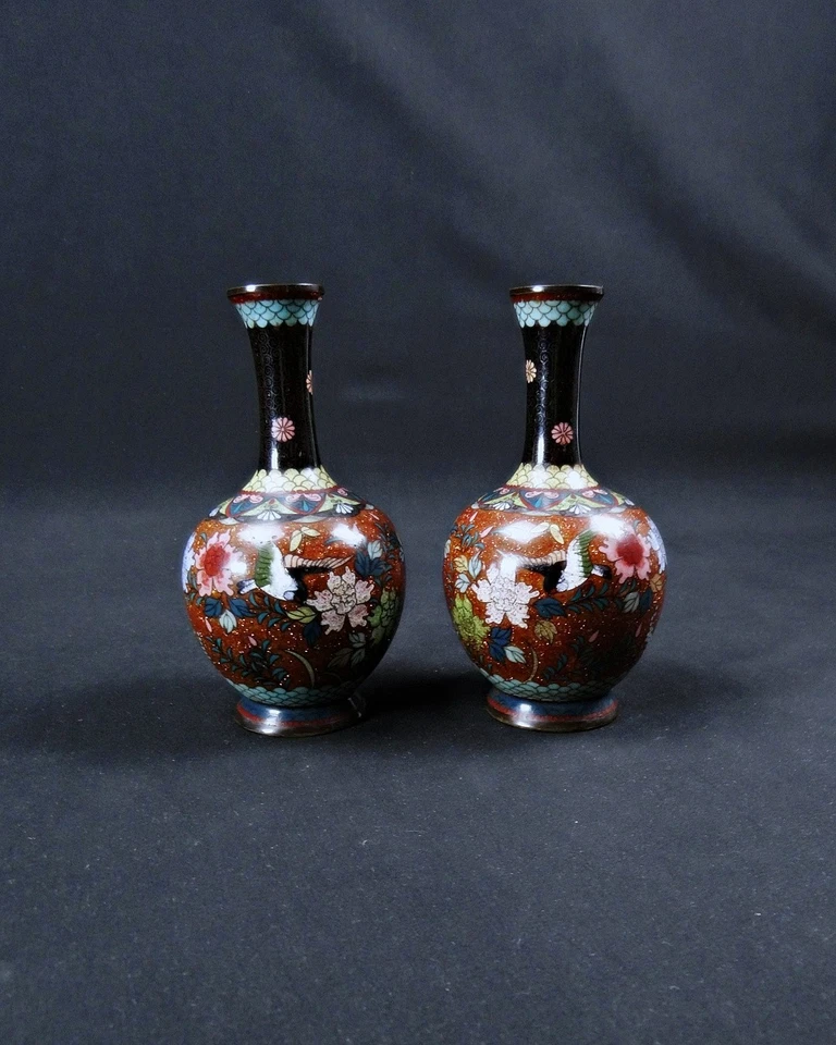 Pair Of Vase Bud Enamel Partitioned Aux Birds Period Republic - Image 1 of 4