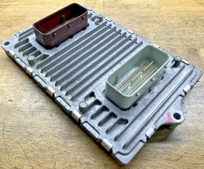 Module de commande informatique moteur Dodge Journey 2,4 L ECM 2012 ECU PCM A/T 5150653AA - Photo 1/4