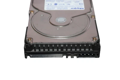DISCO RIGIDO MAXTOR ATLAS 10K IV 8B073L0 36GB 10K 8MB SCSI U320 3.5''  - Immagine 1 di 3