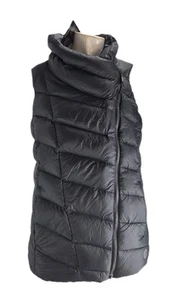 L.L. Bean Women's Boundless Black DownTek Puffer Vest Medium Down Insulated - Picture 1 of 10