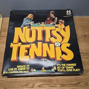 Vintage 1974 Tomy Nuttsy Tennis komplett in OVP - Bild 1 von 8