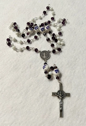 KANSAS STATE WILDCATS ROSARY GLASS BEADED UNIVERSITY COLLEGE NECKLACE JEWELRY Cover