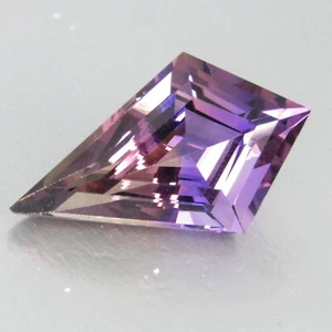 Preciosa piedra preciosa suelta de corte elegante de precisión de ametrino natural de 8,72 quilates 21x13x8,9 mm - Imagen 1 de 3