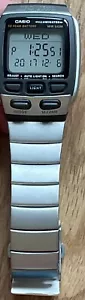 OROLOGIO DIGITALE CASIO ILLUMINATOR 2524 DB-37H BANCA DATI MULTI LINGUALE 13 LINGUE - Foto 1 di 4