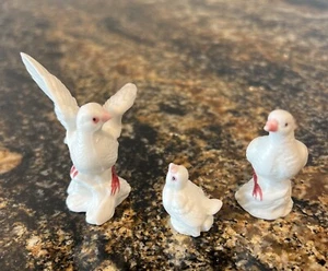 Bone China DOVE Family White Mini Vtg Japanese Figures - Picture 1 of 12