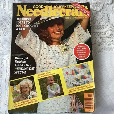 1979 NEEDLECRAFT  CROCHET PATTERN BOOKLET 149 PAGES - Image 1 of 4