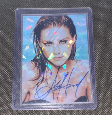 Amber Heard Custom Holofoil Refractor Card in toploader - Image 1 of 4