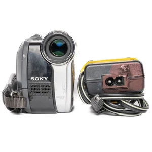 Sony Handycam DCR-HC23 MiniDV Digital Camcorder - Silver - FULLY FUNCTIONAL - Picture 1 of 10