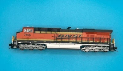 N Scale Fox Valley Models BNSF ES44DC Diesel Locomotive BNSF #7505 DCC Ready - Image 1 of 3