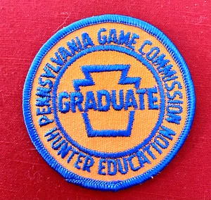 Parche de caza vintage de la Comisión de Juegos de Pennsylvania Hunter Educación para graduados - Imagen 1 de 2