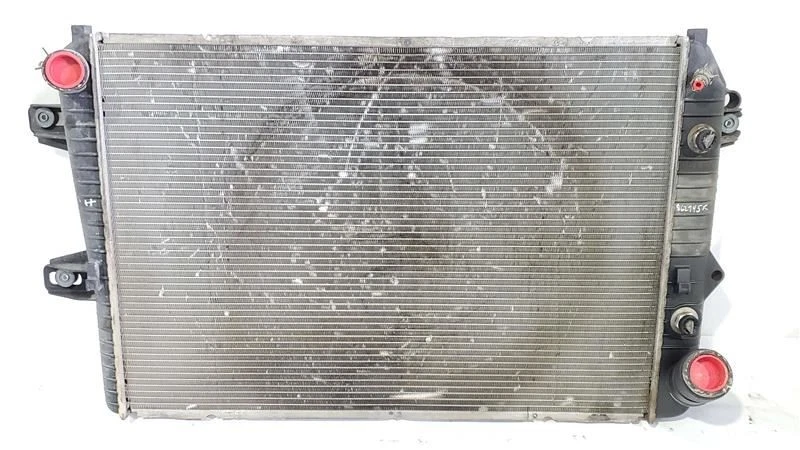 Radiador 6,6 L AT 4x4 OEM 2008 2009 2010 Chevrolet Silverado 3500hd Foto 1 de 4