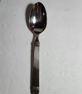 Cucharada de plata de ley Wallace - Imagen 1 de 3