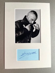 EROS RAMIZOTTI Cartolina Originale Firmata/Passepartout 20x30 Autografata - Foto 1 di 2