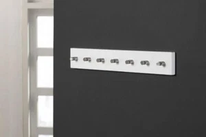 Garderobe Hakenleiste Garderobenhaken IMMO Glos 7 - Bild 1 von 2