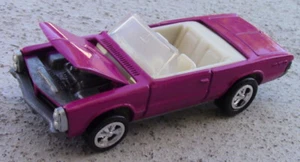 1994 Johnny Lightning 1965 Pink Pontiac GTO Convertible MINT LOOSE - Picture 1 of 4
