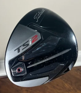 Titleist TSi2 Driver – 10° Loft – Stiff Flex Shaft - Picture 1 of 5