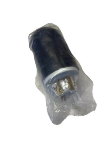 NEMA L14-20P 20A 125/250V Locking Male Receptacle Plug Industrial Grade 4Prong - Picture 1 of 3