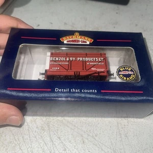 Bachmann Branch Line 37- 177 OO 7 Plank Wagon W/Coke Rails Benzol - Picture 1 of 8