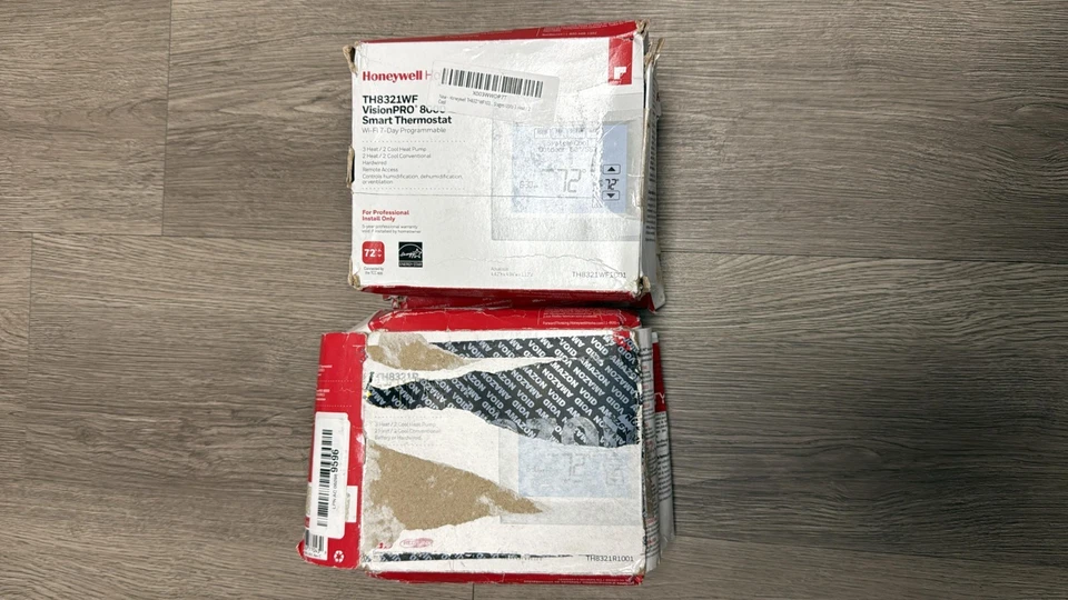 Honeywell Thermostat WiFi Vision Pro 8000 TH8321WF1001 Touchscreen - Image 1 of 1