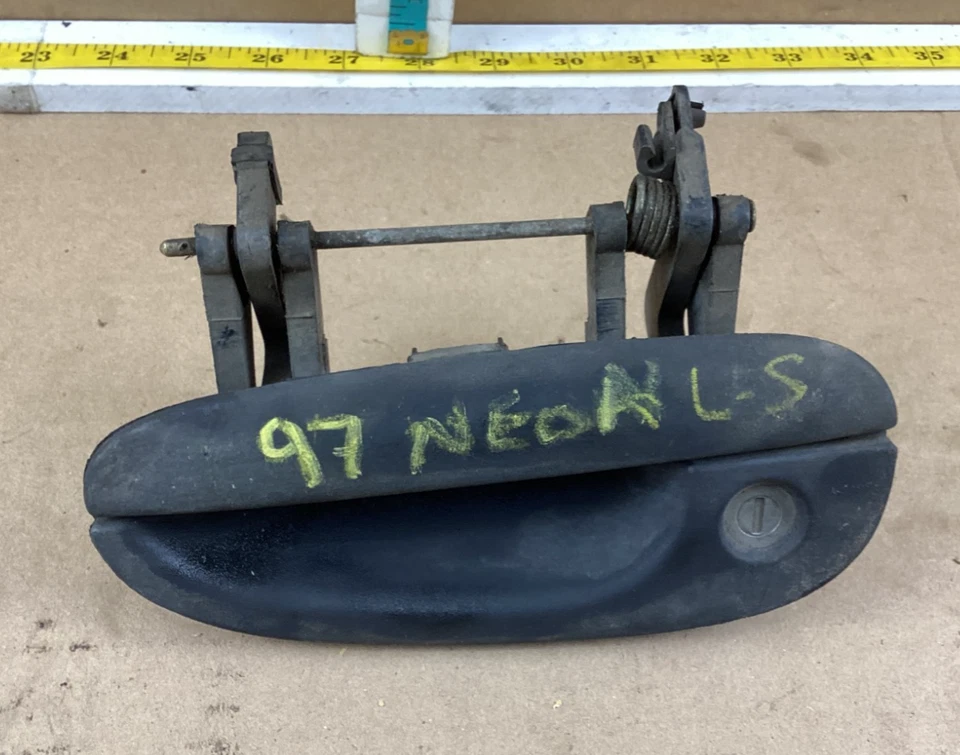 Manija de puerta exterior delantera izquierda del lado del conductor Dodge 1195-1999 OEM Foto 1 de 4